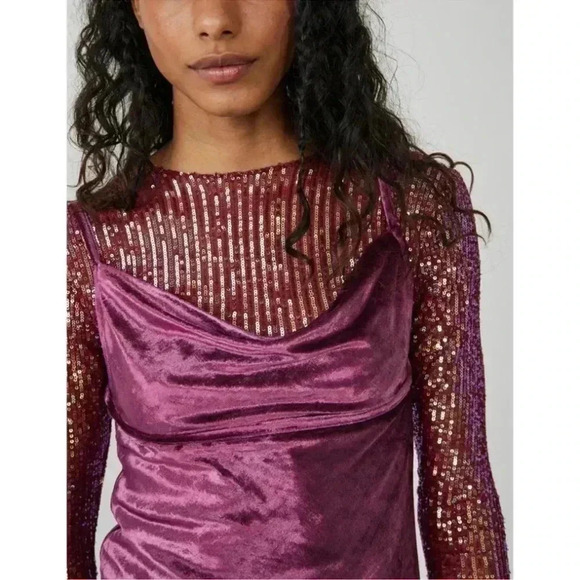 NWT FREE PEOPLE All Night Velvet Tunic / Fig Jam - Picture 8 of 11
